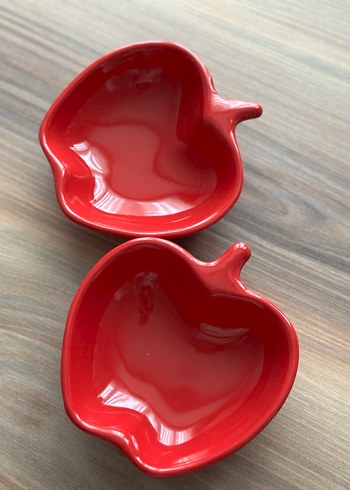 Kırmızı Elma Şeklinde Seramik Kase - Görsel 3