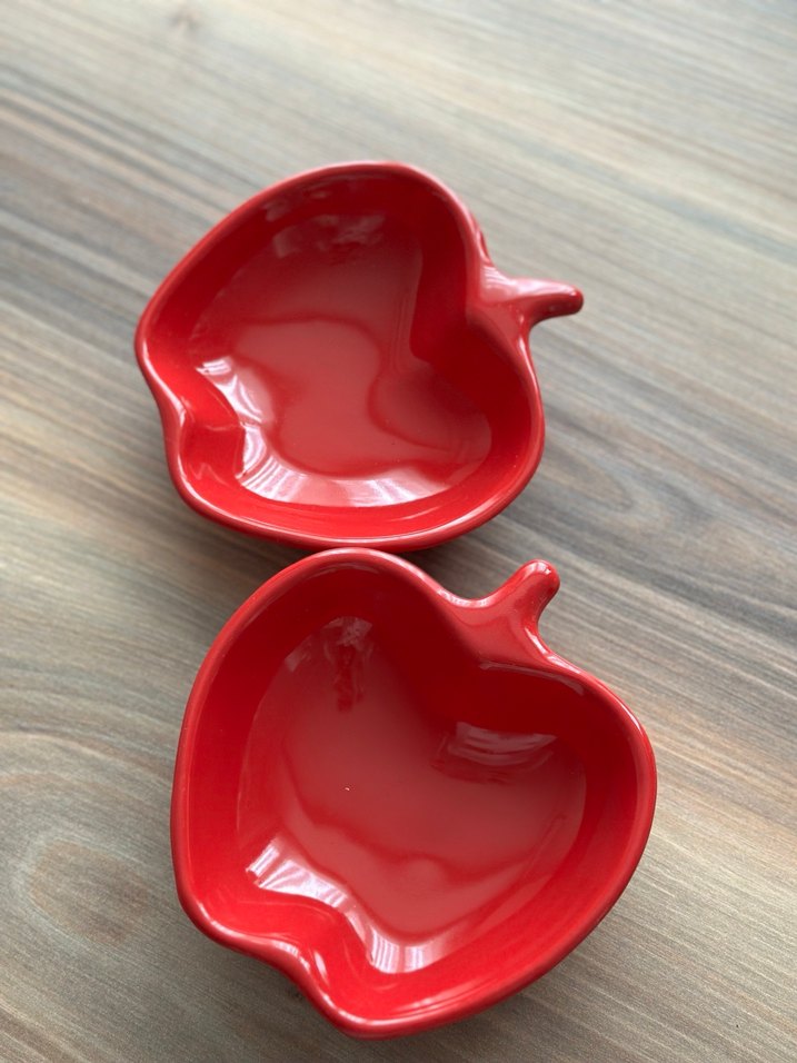 Kırmızı Elma Şeklinde Seramik Kase - Görsel 2