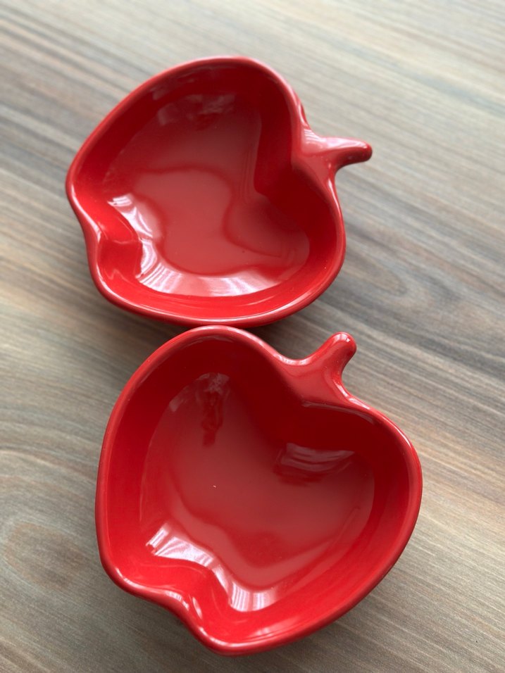 Kırmızı Elma Şeklinde Seramik Kase - Görsel 3