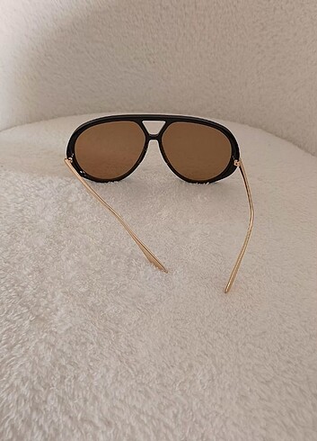 BOTTEGA VENETA MODEL GÜNEŞ GÖZLÜĞÜ - Görsel 5