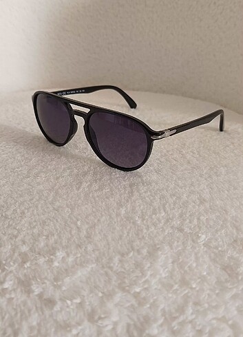 Beden Persol model güneş gözlüğü polarize ve uv koruma mevcut