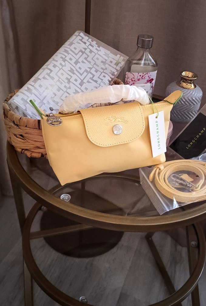 LONGCHAMP POUCH XS SARI - Görsel 3