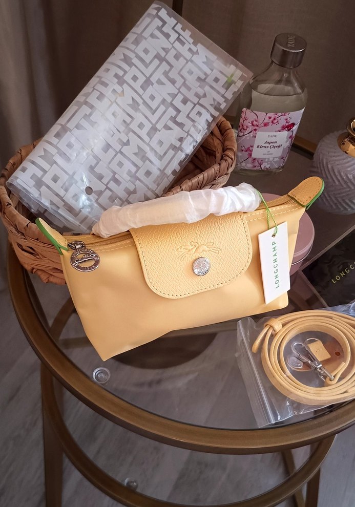 LONGCHAMP POUCH XS SARI - Görsel 5