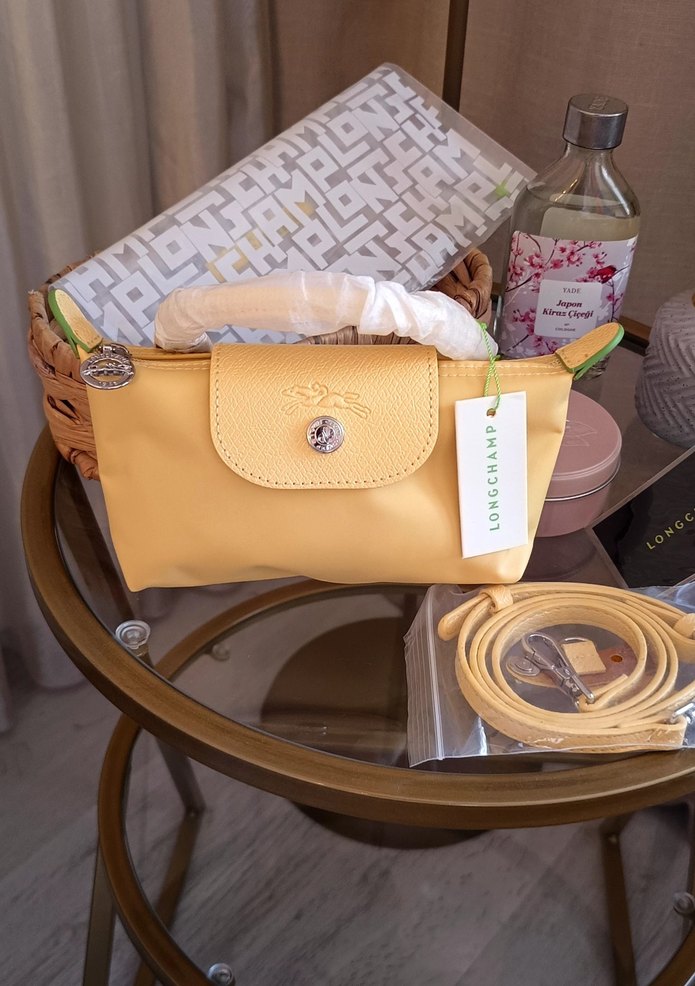 LONGCHAMP POUCH XS SARI - Görsel 2