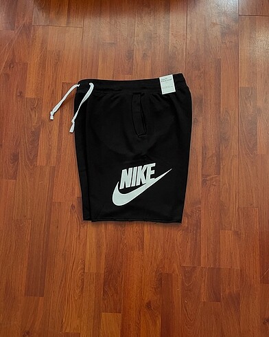 nike alumni şort