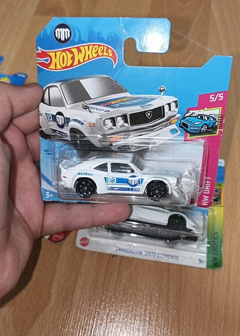 Çeşitli Hot Wheels Oyuncak Arabalar - Görsel 6