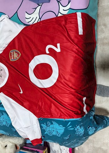 Kırmızı Pop Kültür Erkek Kısa Kollu Forma - Görsel 2