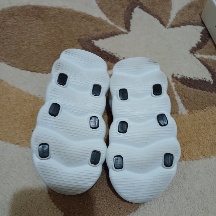 Renkli Erkek Çocuk Kaydırmaz Sandalet - Görsel 2