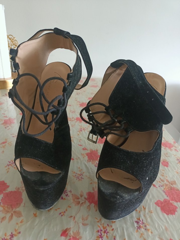 Siyah Süet Platform Topuklu Gotik Ayakkabı - Görsel 4