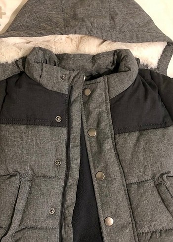 H&M 
Düğmeli Gri Erkek bebek Mont - Görsel 2