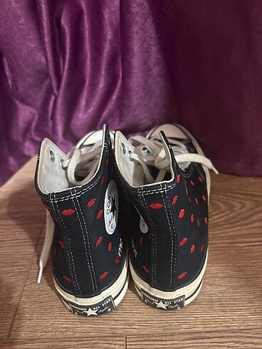 39,5 Beden converse ayakkabı