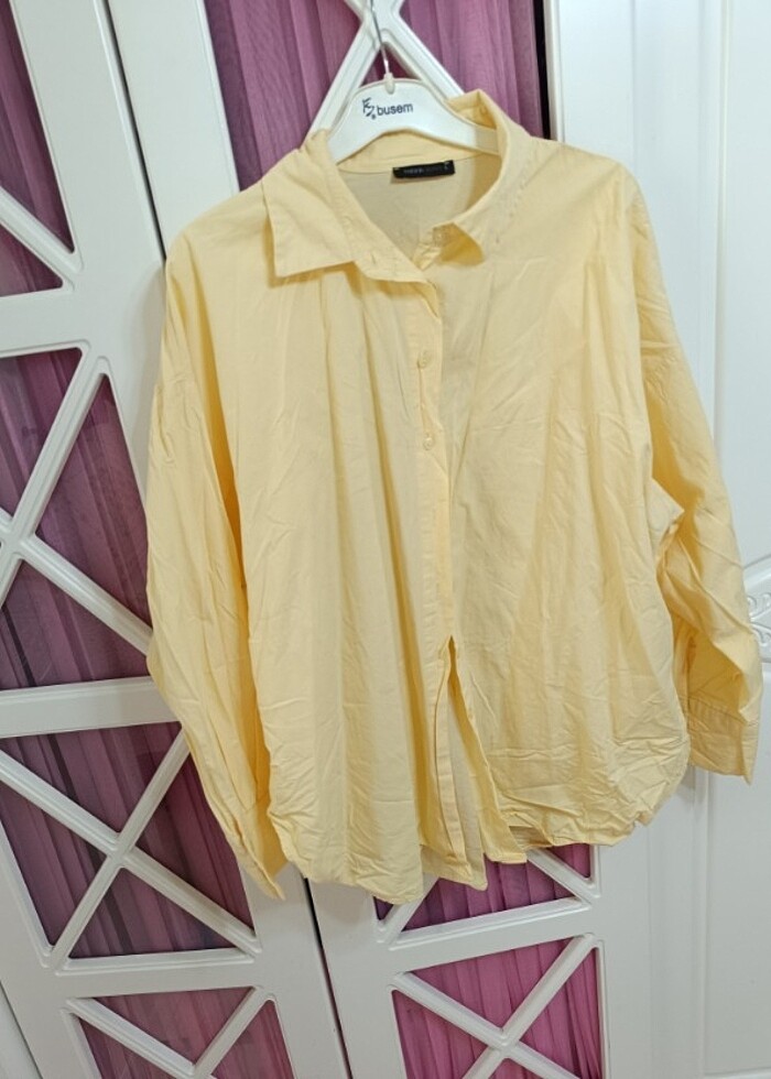 Bayan gömlek  - Görsel 1