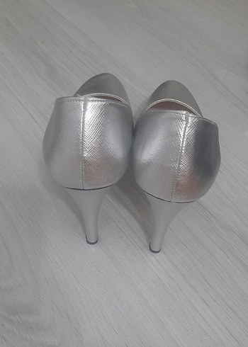 40 Beden Diger Gri Kadın Stiletto Abiye Ayakkabı