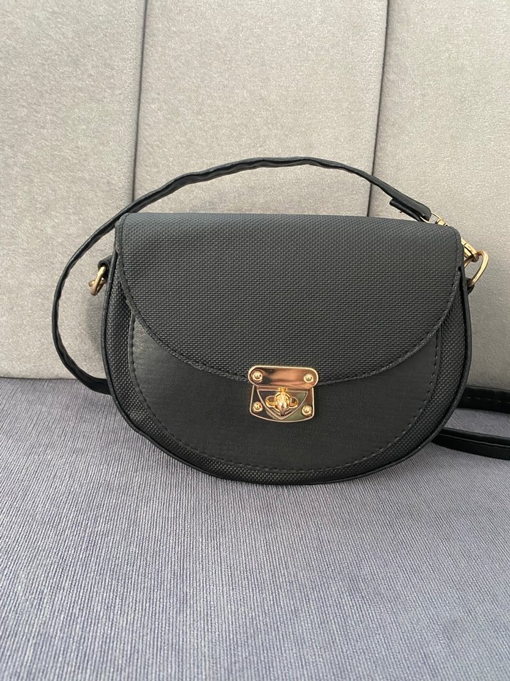 Gri Yılan Desenli Tokalı Kadın Çanta - Görsel 3