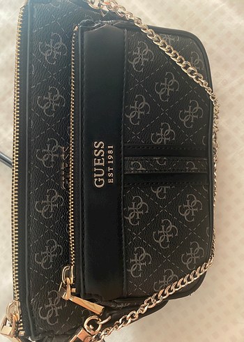 Guess Zincir Detaylı Siyah Kadın Deri Çanta - Görsel 2
