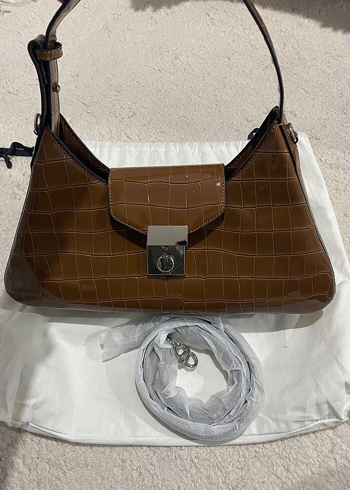 İpekyol çanta - Görsel 2