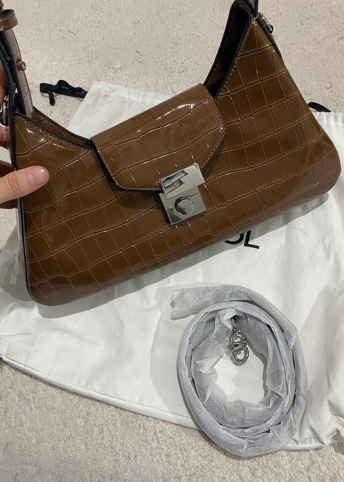 İpekyol çanta - Görsel 3