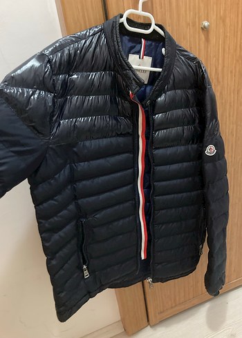 Moncler l