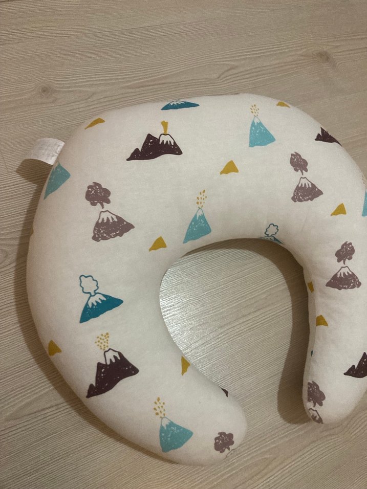 Baskılı Emzirme ve Hamilelik Yastığı - Görsel 2