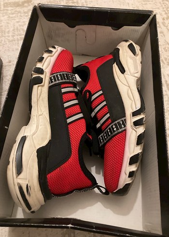 Kırmızı Kadın Spor Ayakkabı - Görsel 3