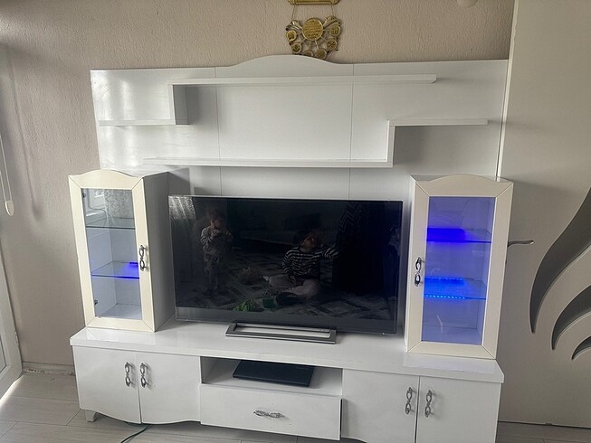 Beden beyaz Renk Tv ünitesi