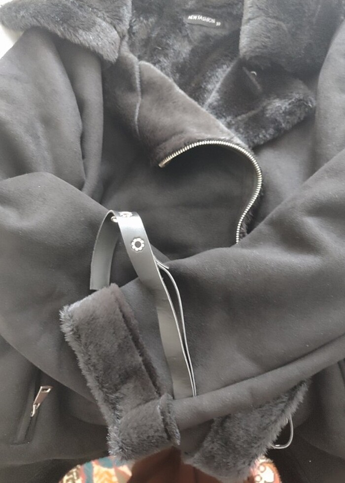 38 beden süet içi kürklü mont - Görsel 2