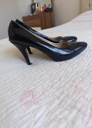 Diğer Stiletto