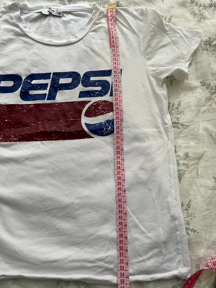 Beyaz Kısa Kollu Baskılı Kadın Tişört - Görsel 3