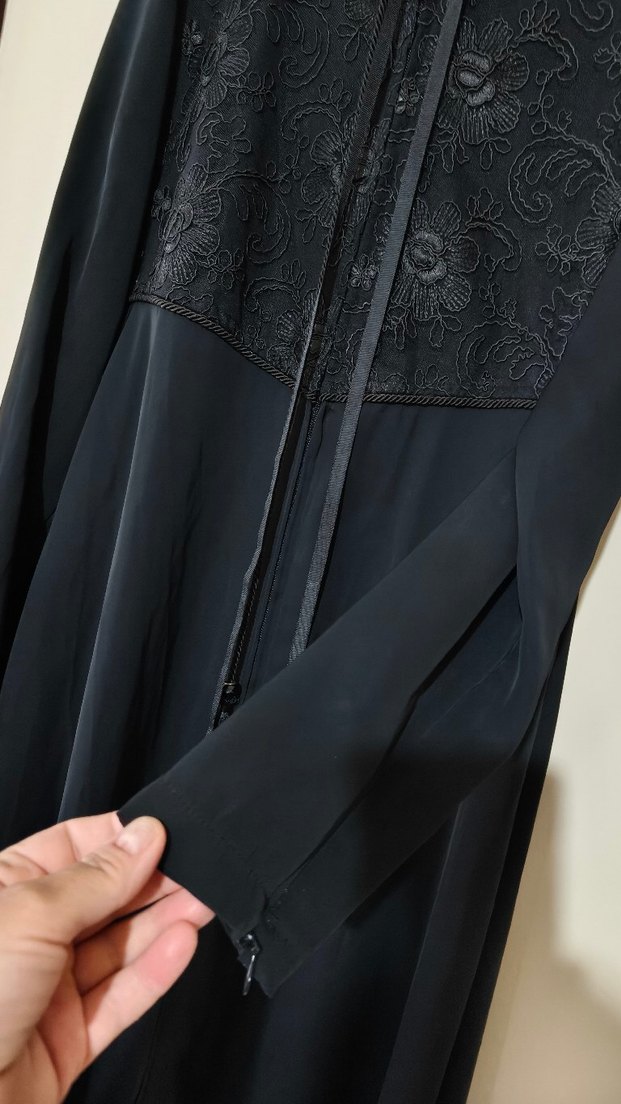 Siyah İş Ofis Uzun Kollu Nakışlı Elbise ferace - Görsel 5