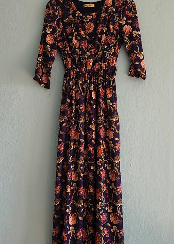 Uzun Desenli Bohem V Yaka Elbise - Görsel 2