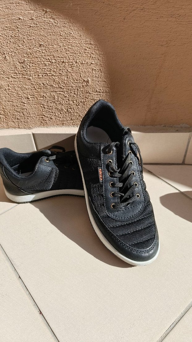 Siyah Çizgili Kadın Spor Ayakkabı Velcro - Görsel 4