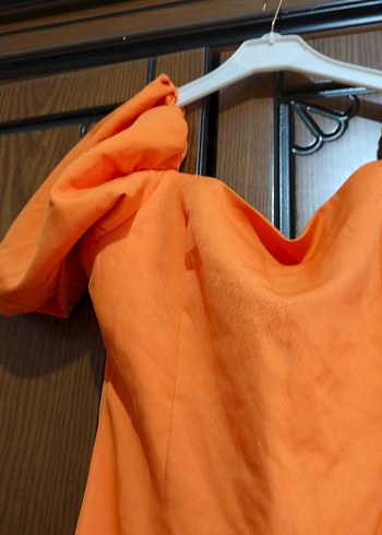 Turuncu Drapeli Straplez Uzun Elbise - Görsel 3