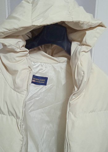 Krem rengi Kadın Kışlık Mont - Görsel 4