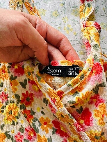s Beden Çiçekli tulum
