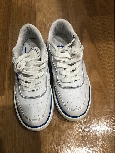 Marjin marjin sneaker