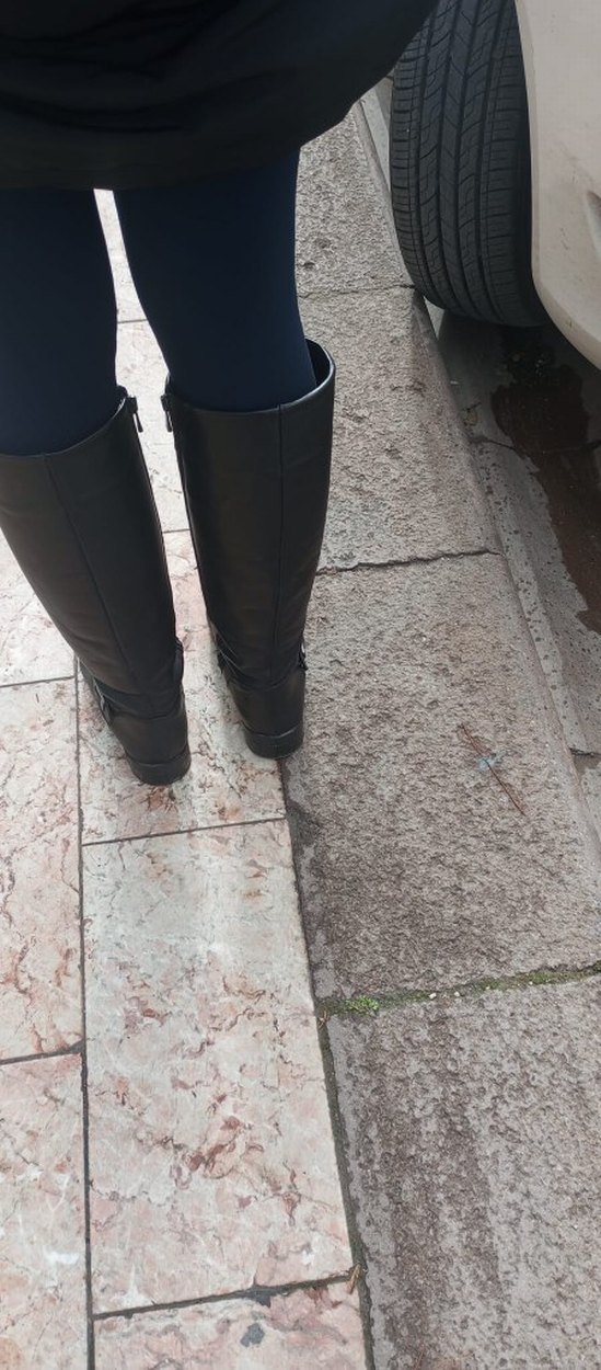 Kadın Siyah Deri Tokalı Çizme - Görsel 4