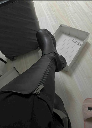 Siyah Çekme Deri Dizüstü Topuklu Çizme - Görsel 4