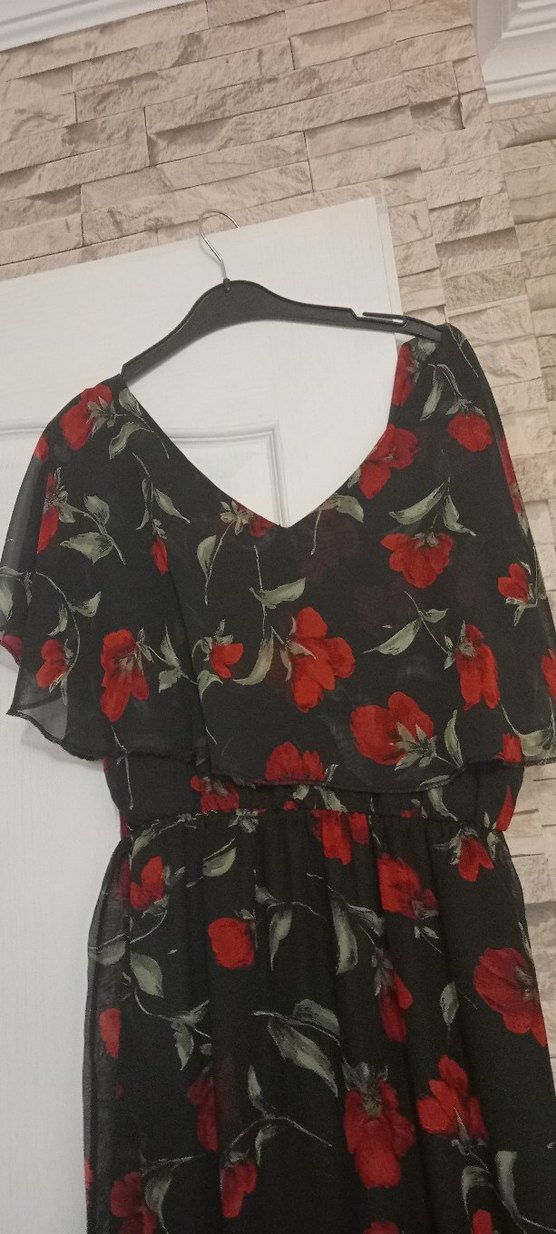 Siyah Çiçekli Uzun Elbise - Görsel 4