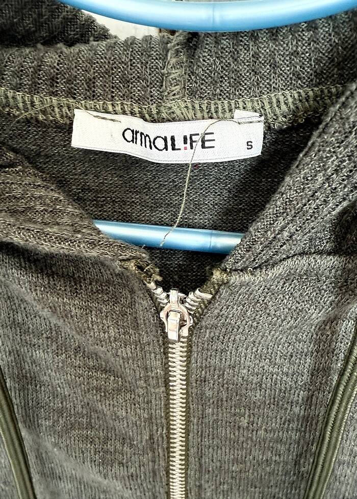 KısaKesim Kapüşonlu Fermuarlı Sweatshirt - Görsel 4