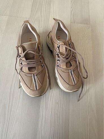 Hotiç marka sneaker ayakkabı