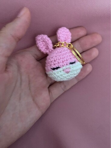 Amigurumi Minik Tavşan anahtarlık