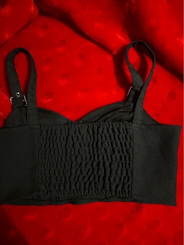 s Beden Hm crop