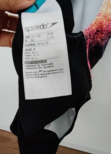 s Beden Speedo mayo 