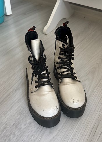 Beyaz Platform Topuklu Kadın Botları - Görsel 2