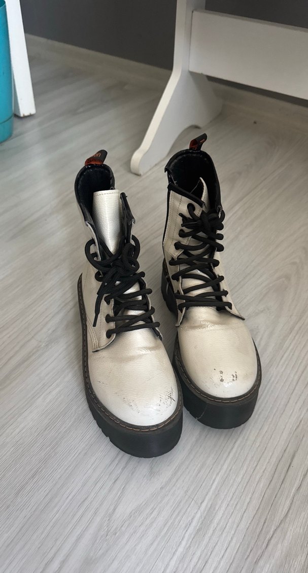 Beyaz Platform Topuklu Kadın Botları - Görsel 2