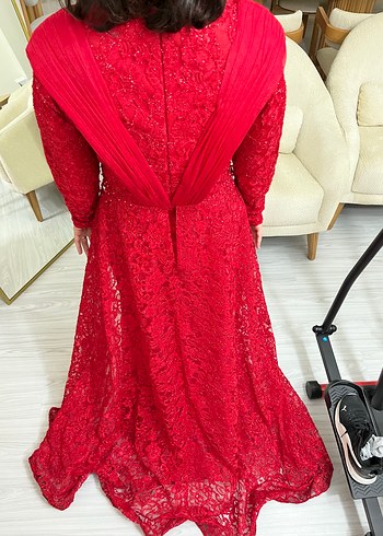 Kırmızı Dantel Uzun Kollu Abiye Elbise - Görsel 4