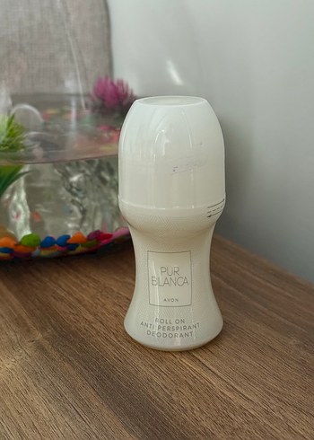 Avon Pur Blanca Kadın Roll-On Deodorant - Görsel 2