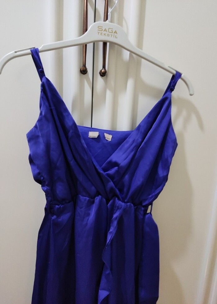 Lacivert saten elbise - Görsel 4