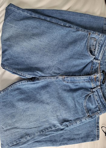 Gri Tonlu Mavi Rahat Kesim Kadın Denim Pantolon