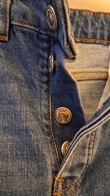 34 Beden Maje jeans 34 beden işlemeli jean